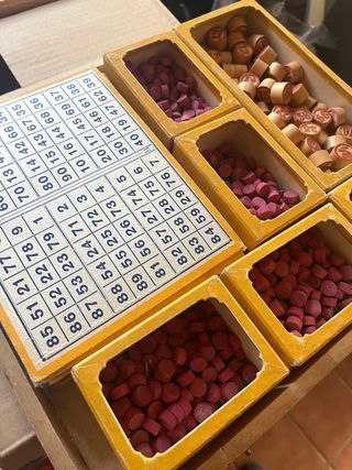 LOTTO juego antiguo. Caja y piezas de madera.