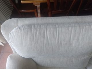 Sofá de 2 plazas beige