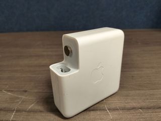 Adaptador de corriente USB-C de 96 W