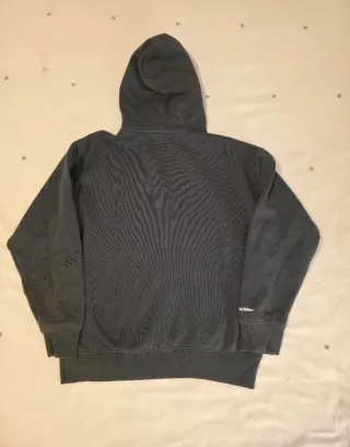 Sudadera gris con logo