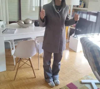 Abrigo paño chica Bershka gris