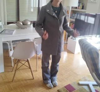 Abrigo paño chica Bershka gris