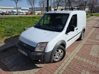 Ford Tourneo Connect 1.8 TDci_ Etiqueta B