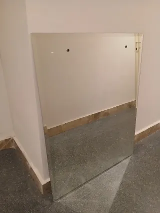 Espejo de cristal plateado