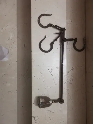 Báscula Romana Antigua