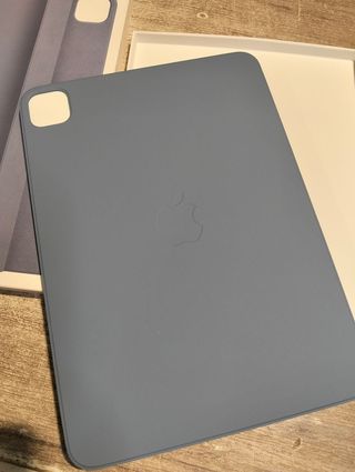 Apple Funda Smart Folio para el iPad Pro de 11 pulgadas (M5) - Azul denim