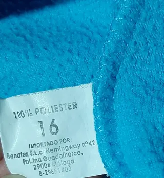 Forro polar azul claro. Talla 16 (L/XL)