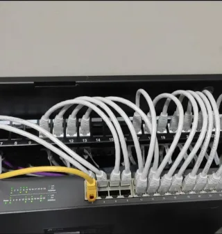 Oferta de empleo Electricista - Telecomunicaciones