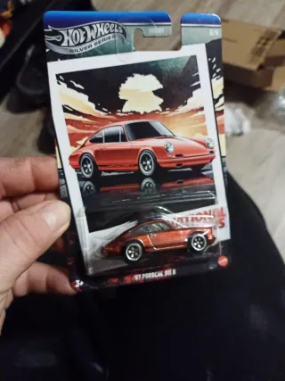 67 Porsche 911 r chase Chase