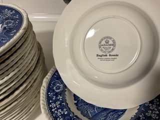 Vajilla Adams Escenas Inglesas Azul y Blanco.