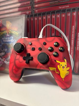 Mando PowerA Nintendo Switch Pikachu