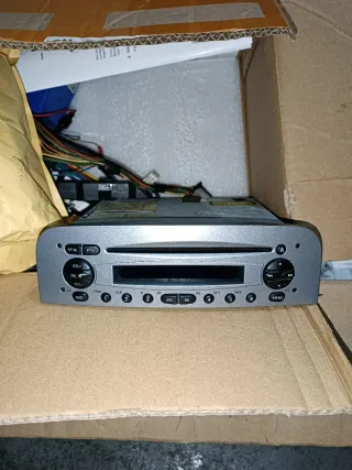 Rádio CD Alfa Romeo GT