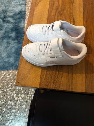 Zapatillas Puma Niña Blancas Velcro