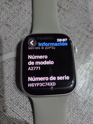 Apple Watch Series 8 Argento