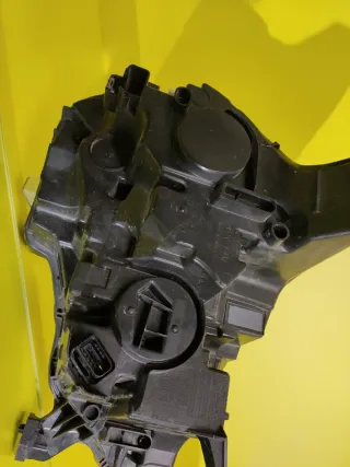 Faro Izquierdo Citroën C4 III