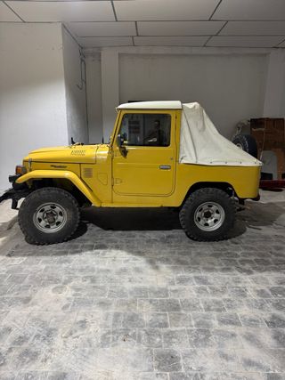 Toyota Bj40 1983