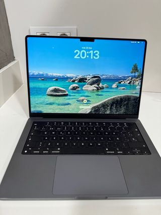 MacBook Pro M1 32GB RAM 512GB SSD