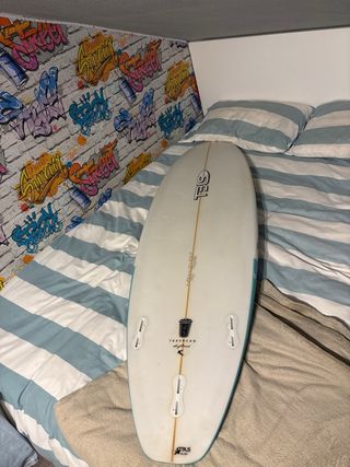 Tabla surf fibra 5'8 27L