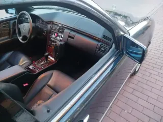 Mercedes-Benz Classe E (214) 1997