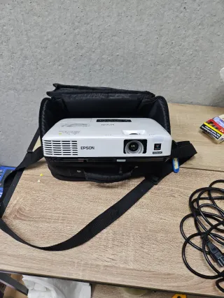Proyector Epson EB-1730W
