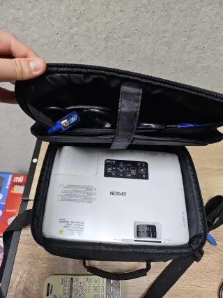 Proyector Epson EB-1730W