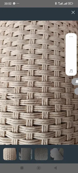 Alfombra de mimbre beige