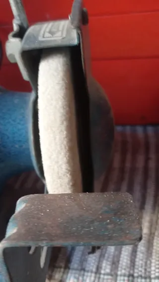 Amoladora eléctrica con 2 piedras