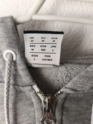 New Balance Sudadera con Capucha Talla M Logo Pech