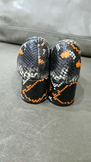 Zapatos planos serpiente talla 36