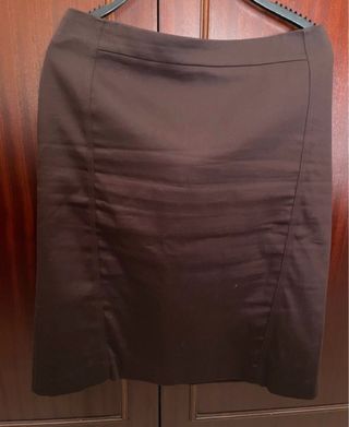 Falda Esay Wear y falda Precchio