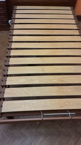 Cama articulada de madera y metal + colchon
