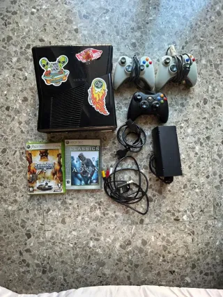 Xbox 360 + 3 Giochi