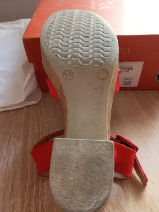 PRECIOSAS SANDALIAS GADEA 38 COMO NUEVAS