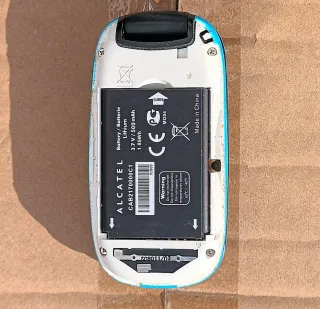 MÓVIL,CAJA,CARGADOR,MANUAL. Alcatel OT 223