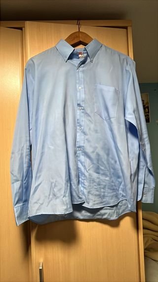 Camisa azul de vestir