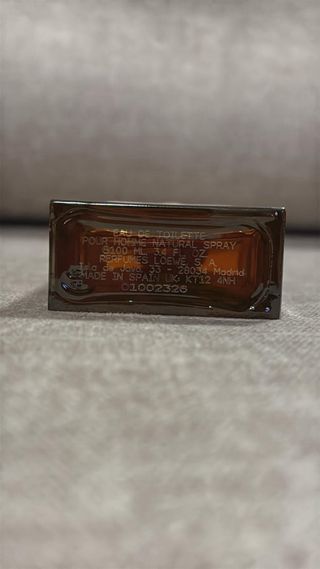 Loewe Solo Perfume Marrón y Blanco