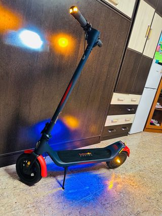 Patinete Eléctrico Red Bull Racing