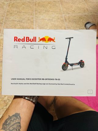 Patinete Eléctrico Red Bull Racing