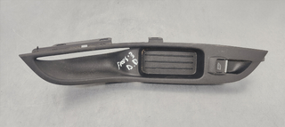 MANDO ELEVALUNAS DELANTERO DERECHO FORD FOCUS LIM