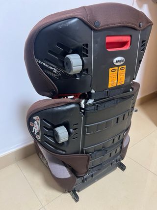 Silla de coche infantil marrón y gris