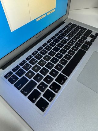 MacBook Air Intel Core i7 1.8GHz 4GB