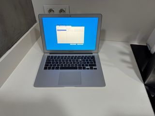 MacBook Air Intel Core i7 1.8GHz 4GB
