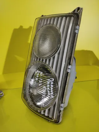 Faros Mercedes W123 240D