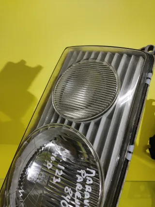 Faros Mercedes W123 240D