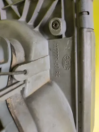 Faros Mercedes W123 240D