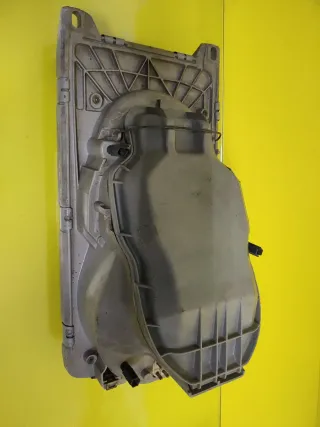 Faros Mercedes W123 240D