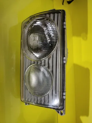 Faros Mercedes W123 240D