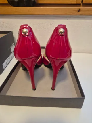 Scarpe rosse décolleté vernice tacco alto