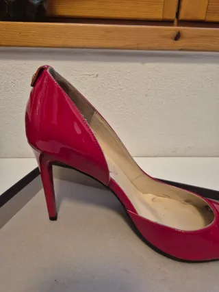 Scarpe rosse décolleté vernice tacco alto