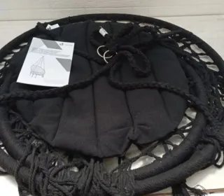 Hamaca colgante con cojín negro